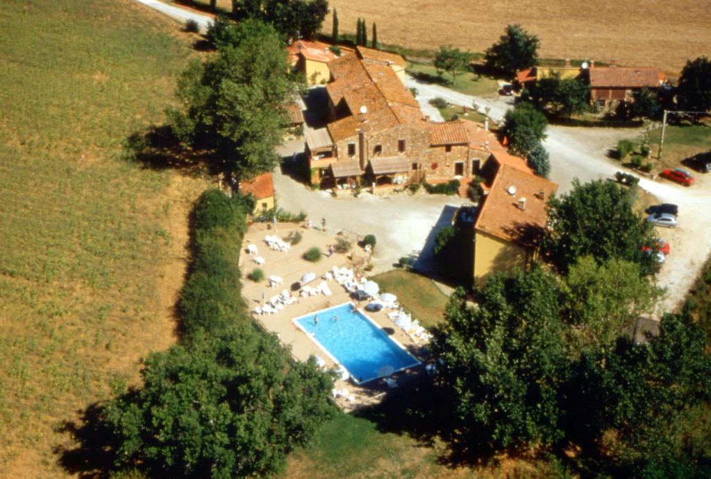 Giulia Superior Apartment Shared Pool Wi-Fi Casole dʼElsa Exterior foto